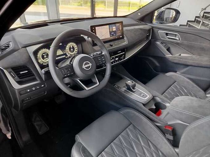 Nissan Qashqai 1.3 DIG-T MHEV TEKNA+ *PANO/BOSE/20ZOLL*