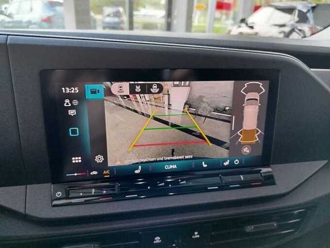 Volkswagen Caddy Maxi Family 1.5 TSI DSG AHK/7SITZE/KAM