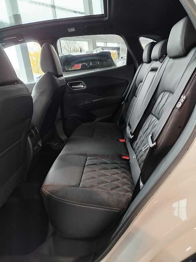 Nissan Qashqai 1.3 DIG-T MHEV TEKNA+ *PANO/BOSE/20ZOLL*