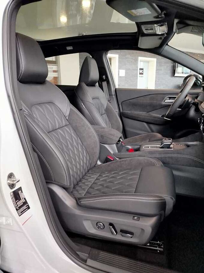 Nissan Qashqai 1.3 DIG-T MHEV TEKNA+ *PANO/BOSE/20ZOLL*