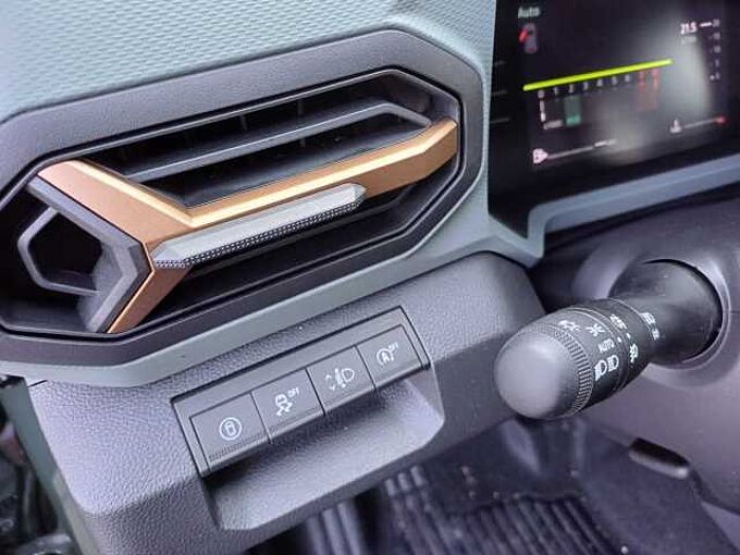 Dacia Duster 1.2 TCe 130 Mild-Hybrid Extreme 4x4/Winter+City Paket