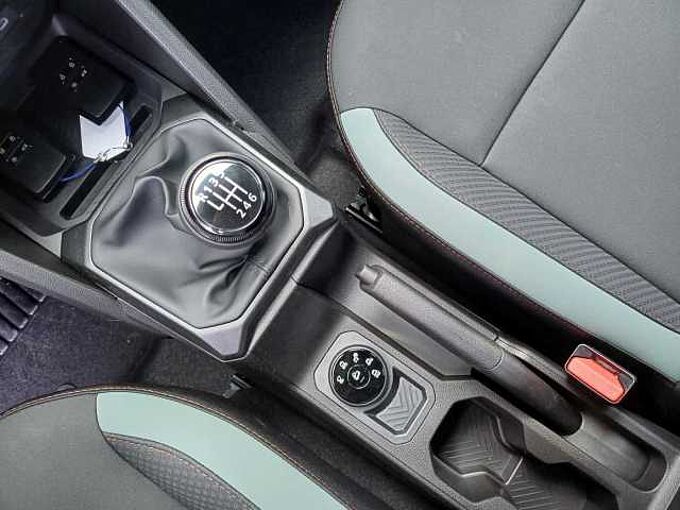 Dacia Duster 1.2 TCe 130 Mild-Hybrid Extreme 4x4/Winter+City Paket