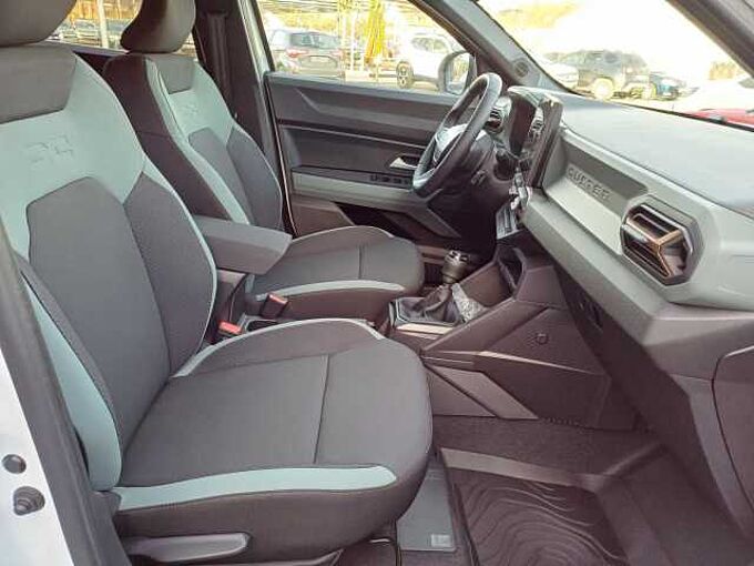 Dacia Duster TCe 130 Extreme/WINTERPAKET/CITYPAKET