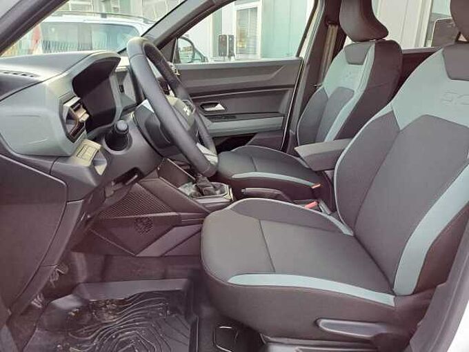 Dacia Duster TCe 130 Extreme/WINTERPAKET/CITYPAKET