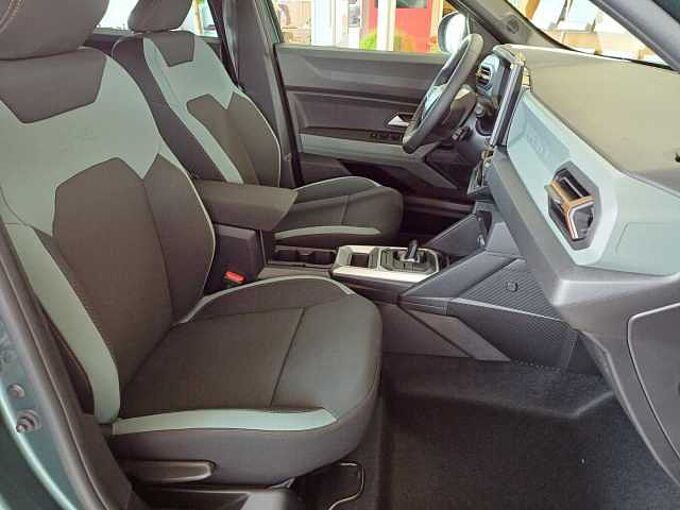 Dacia Duster Hybrid/Aut. 140 Extreme/Winter/City/Technik-Paket