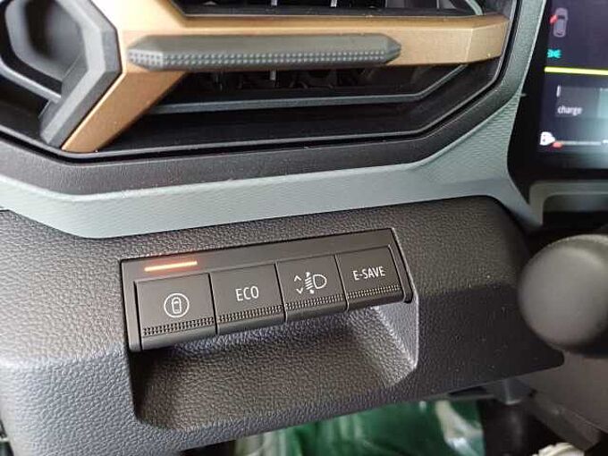 Dacia Duster Hybrid/Aut. 140 Extreme/Winter/City/Technik-Paket