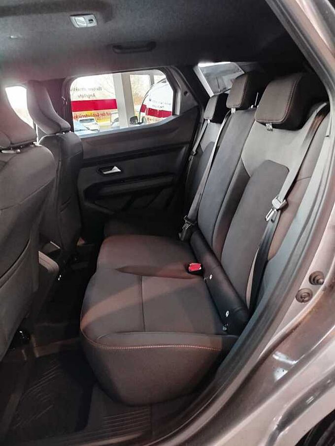 Dacia Duster Extreme TCe 130 AHK, WINTERPAKET+CITYPAKET+TECHNIKPAKET