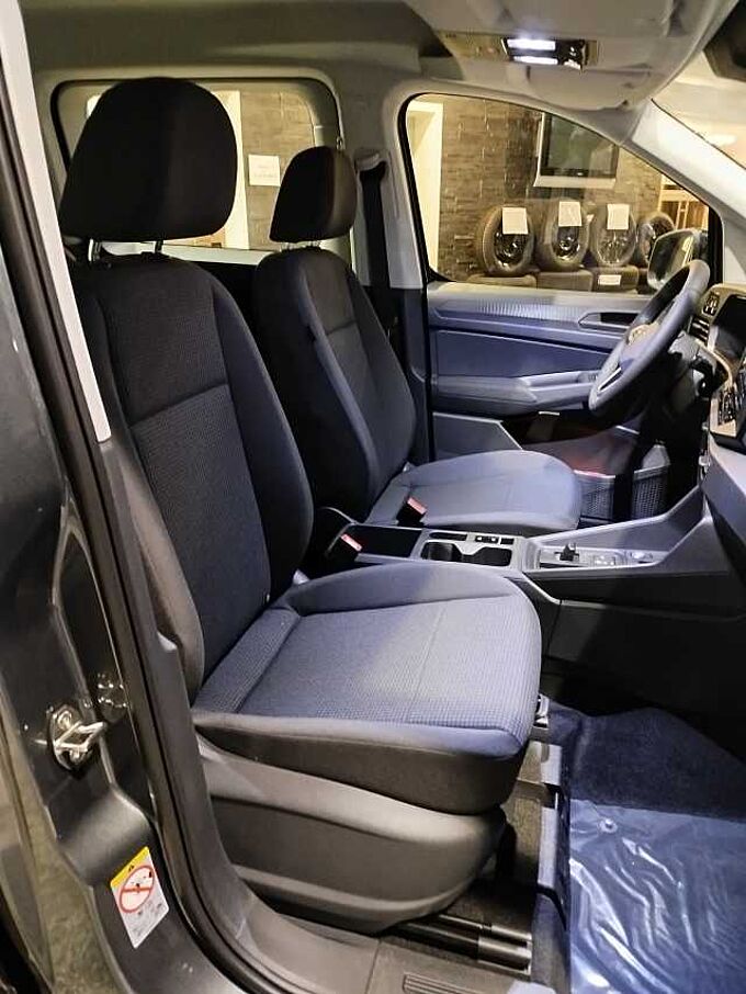 Volkswagen Caddy Maxi Family 1.5 TSI DSG 7SITZE/KAMERA