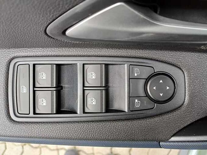 Dacia Duster TCe 130 4x4 Expression/Winterpaket/SITZHEIZUNG/KAMERA