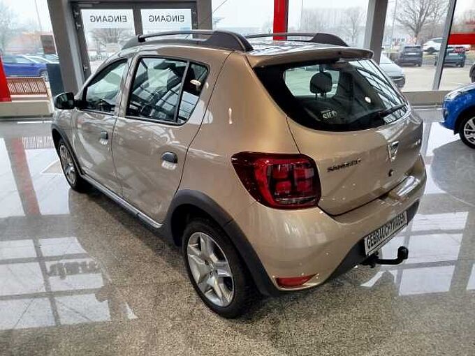 Dacia Sandero Stepway 1.0 Ambiance WENIG KM/8-FACH BEREIFT