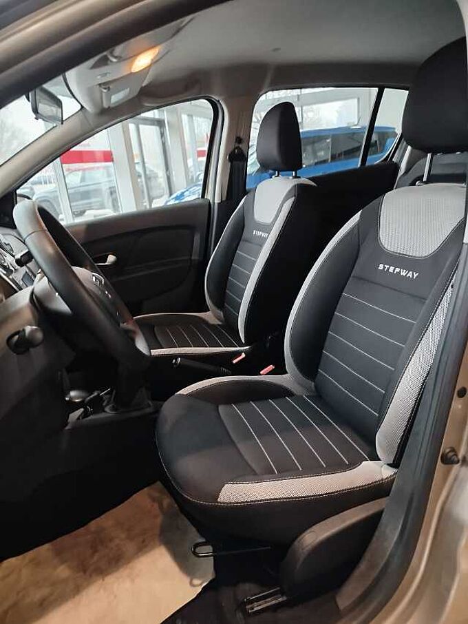 Dacia Sandero Stepway 1.0 Ambiance WENIG KM/8-FACH BEREIFT