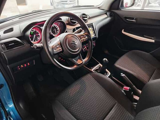Suzuki Swift 1.2 Dualjet Hybrid Allgrip Comfort DAB/KAMERA