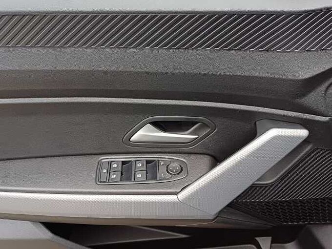 Dacia Duster TCe 130 4x4 Expression/Winterpaket/SITZHEIZUNG/KAMERA