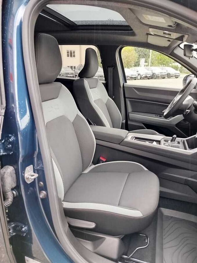 Dacia Bigster Hybrid 155 Extreme AHK/WINTER/CITY/ELEKTR.HECKKL.