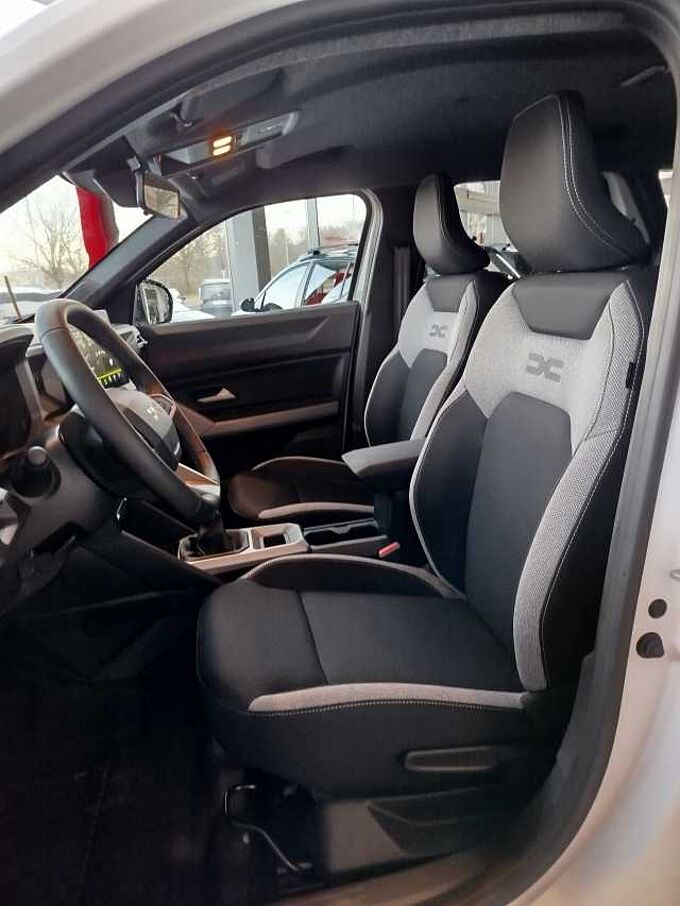 Dacia Duster Journey mild Hybrid 140 WINTER-PLUS-PAKET