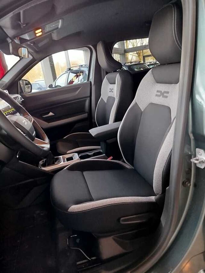 Dacia Duster Journey mild Hybrid 140 WINTER-PLUS-PAKET