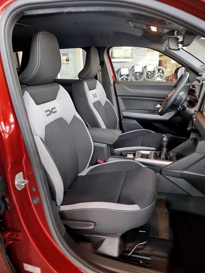 Dacia Duster Journey mild Hybrid 140 AHK/WINTER+PAKET