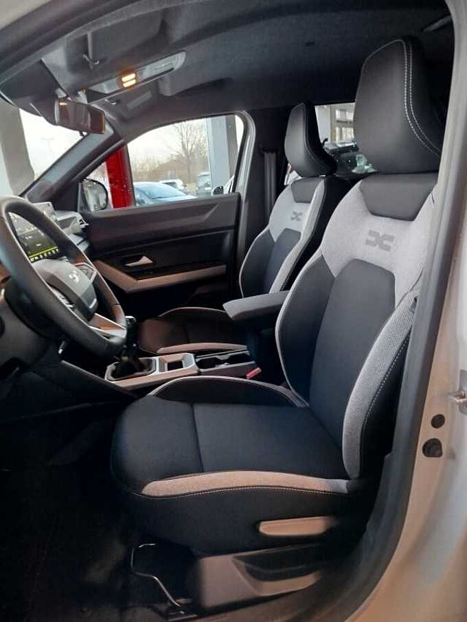 Dacia Duster Journey mild Hybrid 140 AHK/Winter+Paket