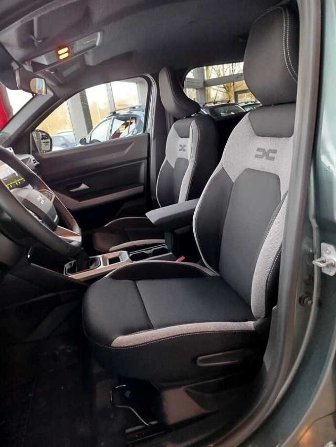 Dacia Duster Journey TCe 140 , AHK, *WINTER-PLUS-PAKET*