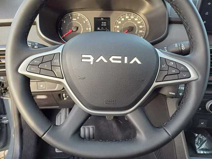 Dacia Jogger Extreme TCe110 SHZ/KAMERA/CARPLAY