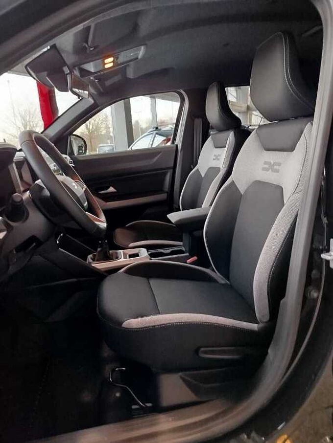 Dacia Duster Journey mild Hybrid 140 WINTER-PLUS-PAKET