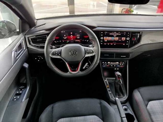 Volkswagen Polo VI GTI 2.0 TSI DSG *ACC/SHZ/LED*