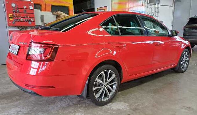 SKODA Octavia Drive TSI 7-Gang Automatik, Navi, Sitzheiz.