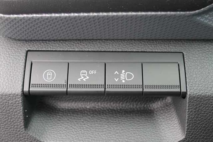 Dacia Duster Journey Hybrid-G 150 4x4, Winterplus, City-Paket