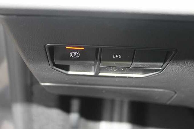 Dacia Duster Journey Hybrid-G 150 4x4, Winterplus, City-Paket