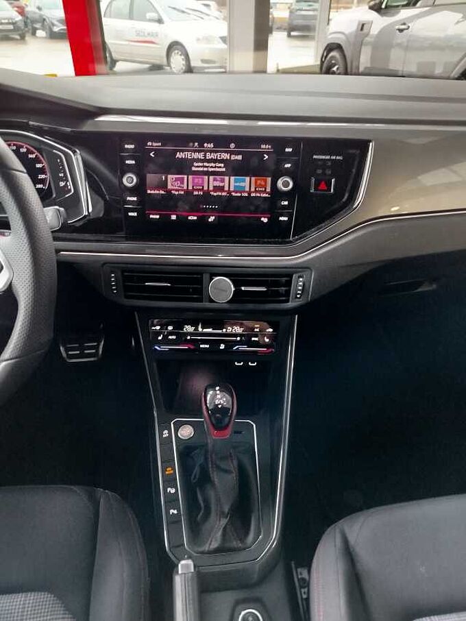 Volkswagen Polo VI GTI 2.0 TSI DSG *KAMERA/18 ZOLL*