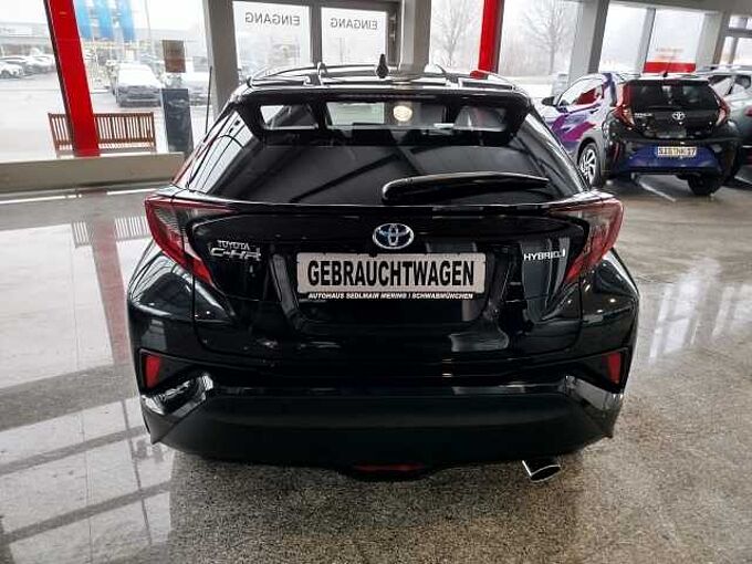 Toyota C-HR 1.8 Hybrid Team-D NAVI/KAMERA/SHZ/LHZ