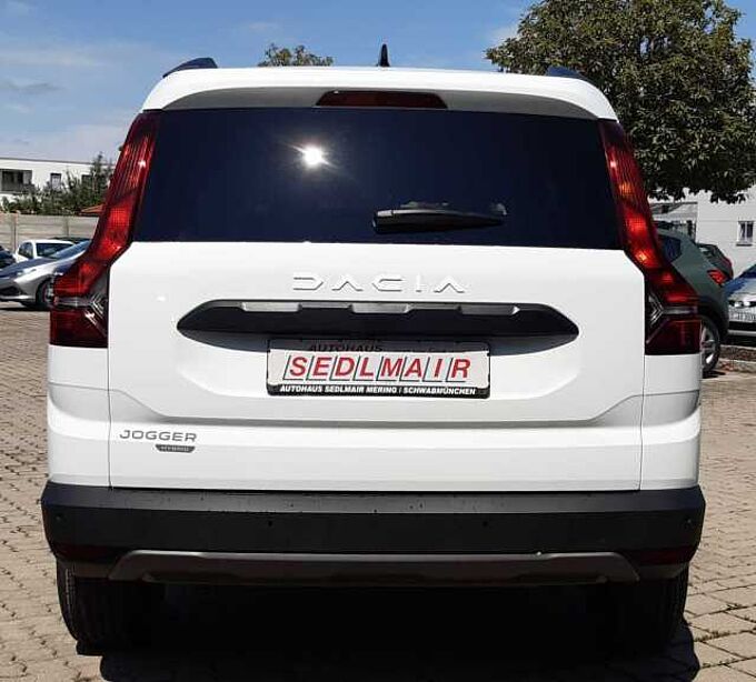 Dacia Jogger Hybrid 140 Extreme 7 Sitze Sitzhz. sof. verfügbar