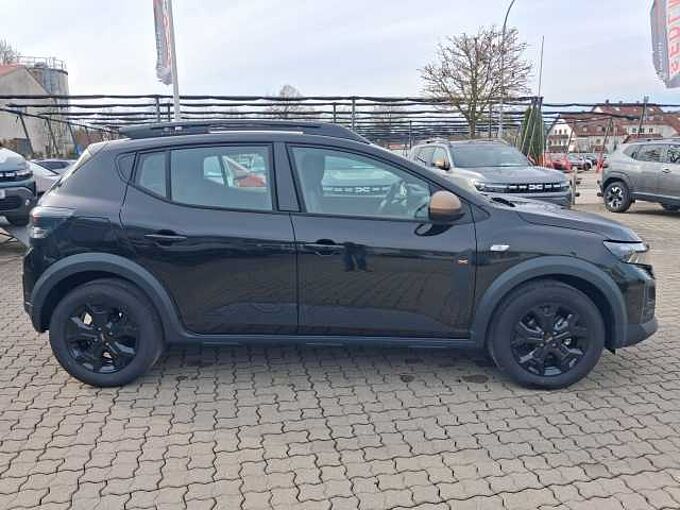 Dacia Sandero Stepway Extreme TCe 110 SHZ/PDC V+H/KAMERA/NAVI