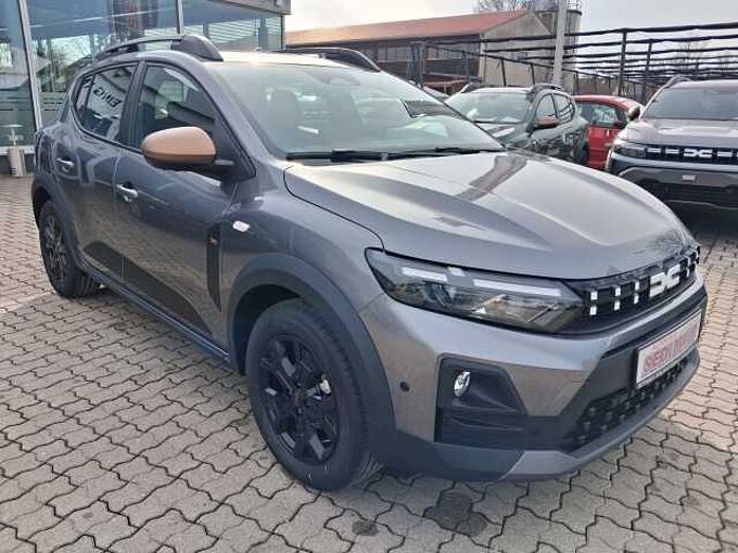 Dacia Sandero Stepway Extreme TCe 110 SHZ/PDC V+H/KAMERA/NAVI