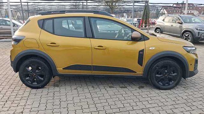 Dacia Sandero Stepway Extreme TCe 110 SHZ/PDC V+H/KAMERA/NAVI