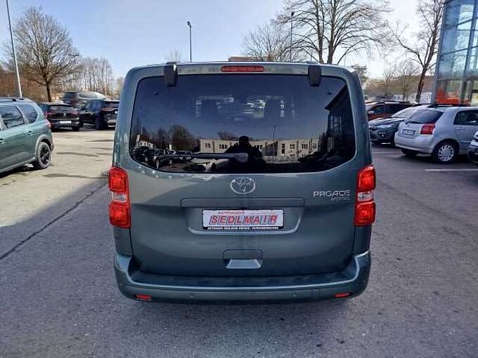 Toyota Proace Verso L1 Family/Team-D 8-Sitze Automatik