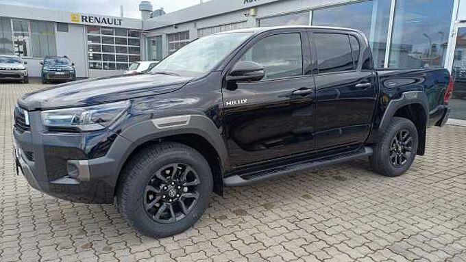 Toyota Hilux Invincible Double Cab 2.8 D-4D AUTOM./NAVI/KAMERA