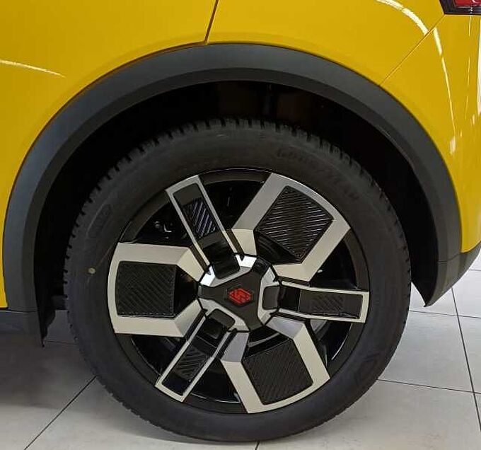 Renault 5 E-Tech Techno, Winterpaket, 18' Alu, Navi, Kamera