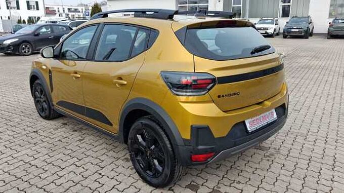 Dacia Sandero Stepway Extreme TCe 110 Winter-Technik-Drivingpaket