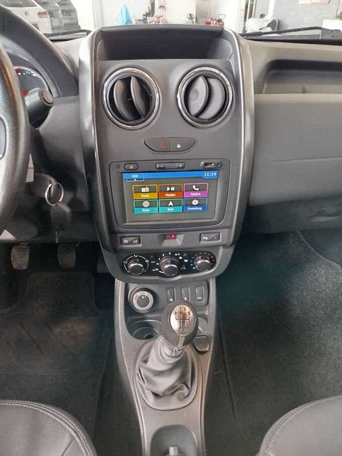 Dacia Duster SCe 115 4x4 Laureate *LEDERSITZE/SHZ/NAVI*