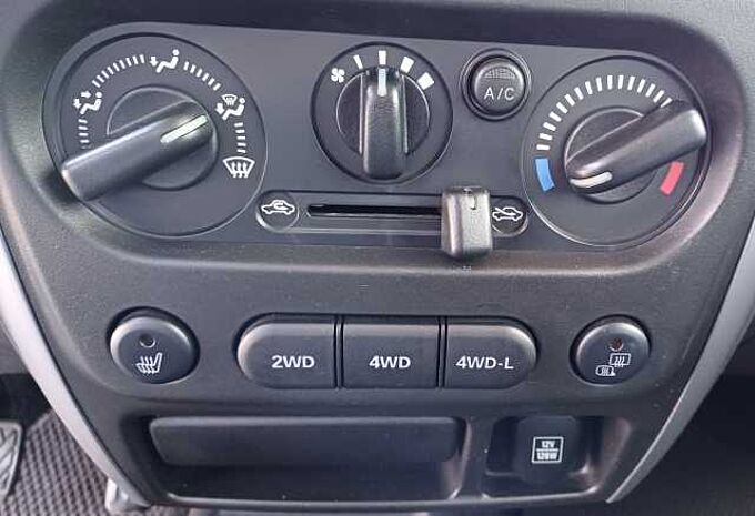 Suzuki Jimny 4x4 Klima, AHK abnehmbar, Sitzheizung