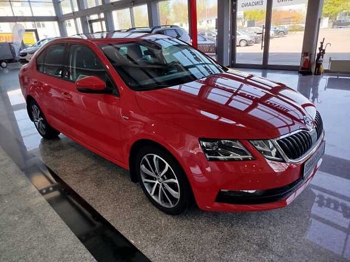 SKODA Octavia 1.4 TSI DSG Drive *NAVI/SHZ/ACC*