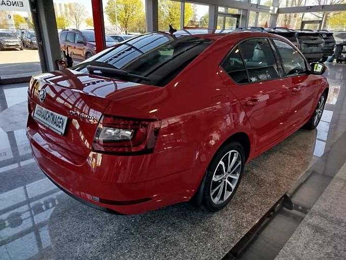 SKODA Octavia 1.4 TSI DSG Drive *NAVI/SHZ/ACC*
