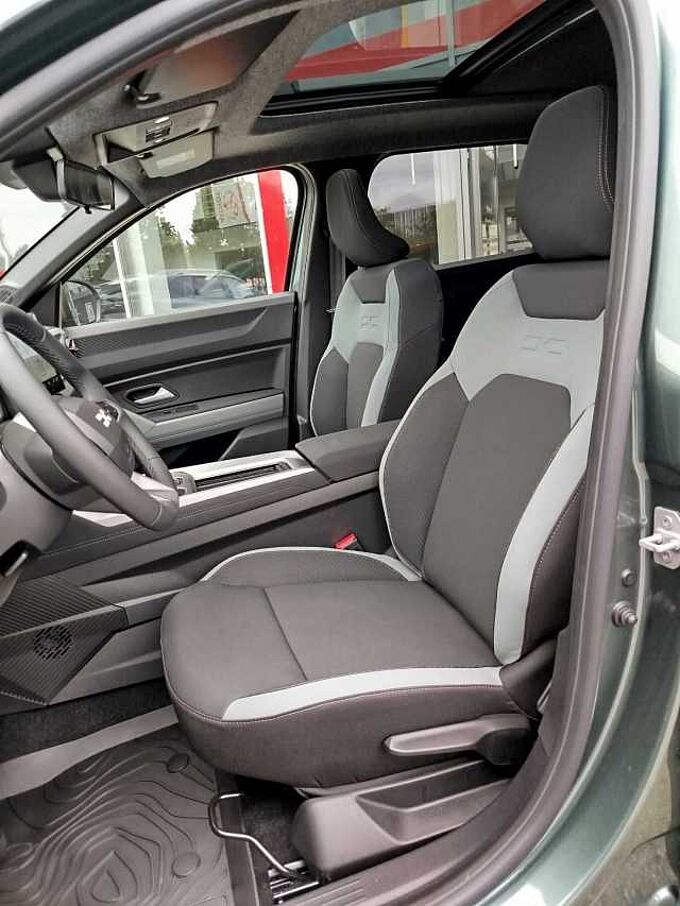 Dacia Bigster Hybrid 155 Extreme AHK/WINTER/CITY/ELEKTR.HECKKL.