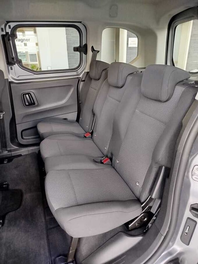Toyota Proace City Verso Combi 1.2 Turbo AHK/Klima/Temp/DAB