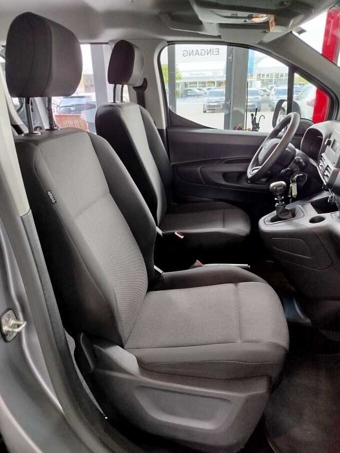 Toyota Proace City Verso Combi 1.2 Turbo AHK/Klima/Temp/DAB