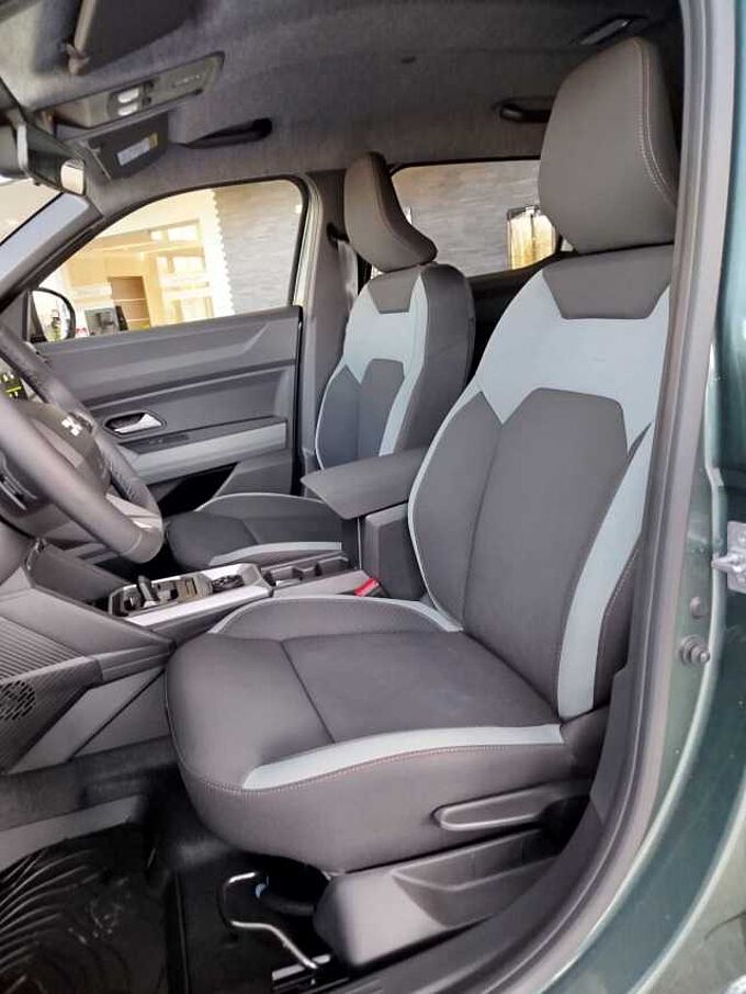Dacia Duster Extreme Hybrid-G 150 4x4 WINTER+/CITY/TECHNIK