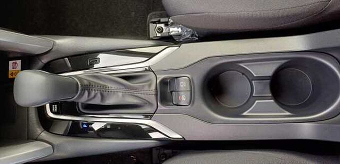Toyota Corolla Cross 1.8 Hybrid Style, Alu, el. Heckklappe