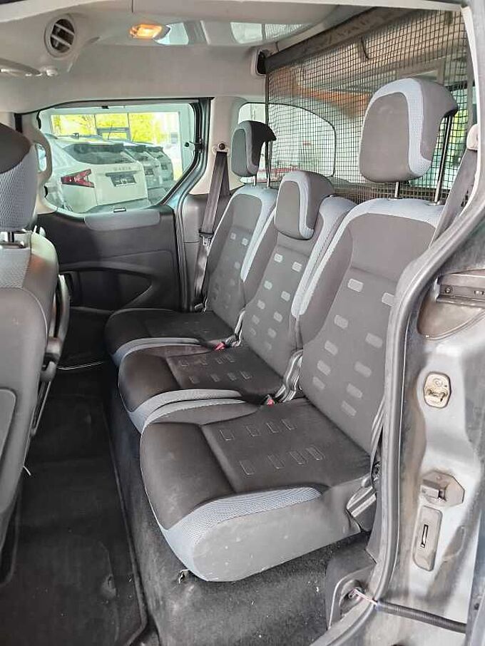 Citroen Berlingo 1.6 HDi 115 *KLIMA/AHK/PANO/FAHRBEREIT!*
