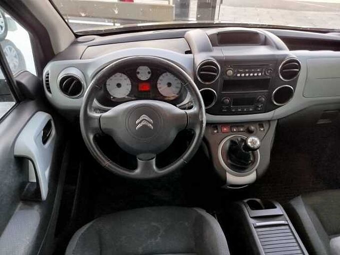 Citroen Berlingo 1.6 HDi 115 *KLIMA/AHK/PANO/FAHRBEREIT!*